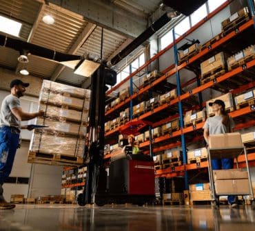 Optimisez votre espace de stockage – optez pour des racks
